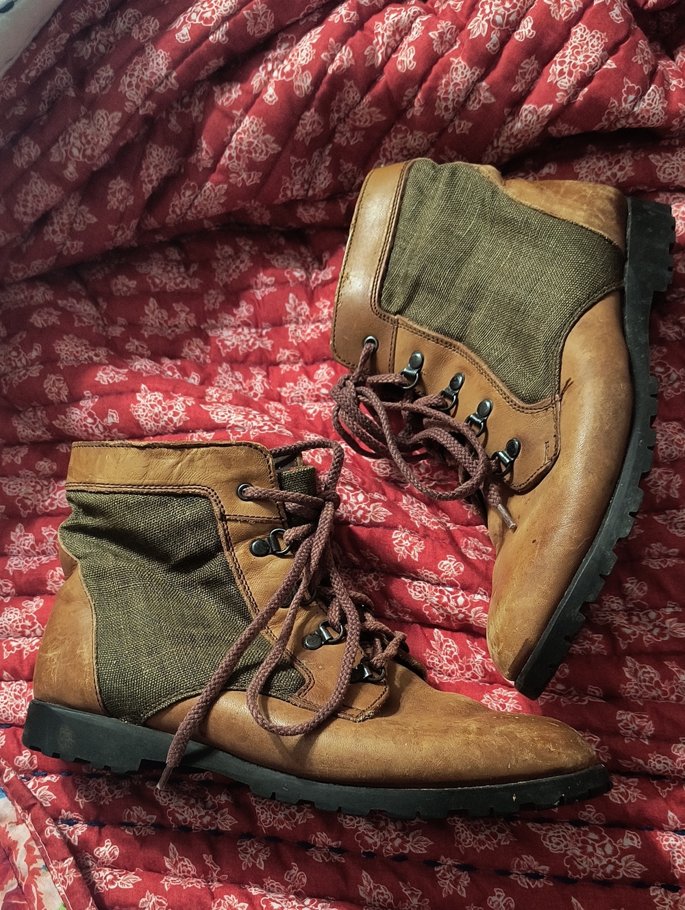G Wiz Vintage Brown Leather & Olive Canvas Lace-Up Boots